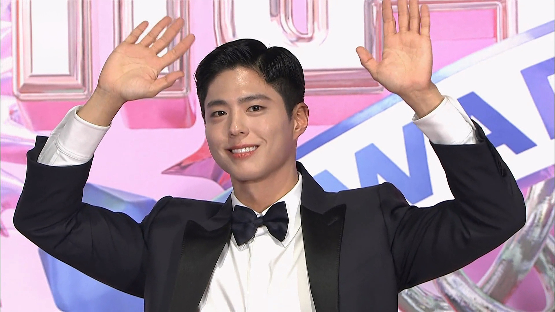 1. 2023 MAMA AWARDS Chapter 2 Red Carpet 1화