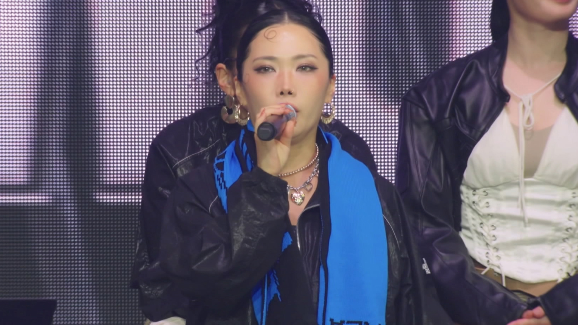1. 월드 오브 스트릿 우먼 파이터 ［THE REAL STAGE］ TOUR - 서울