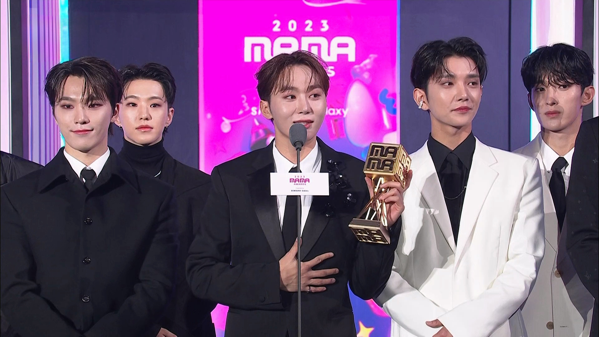 1. 2023 MAMA AWARDS Chapter 2 1부