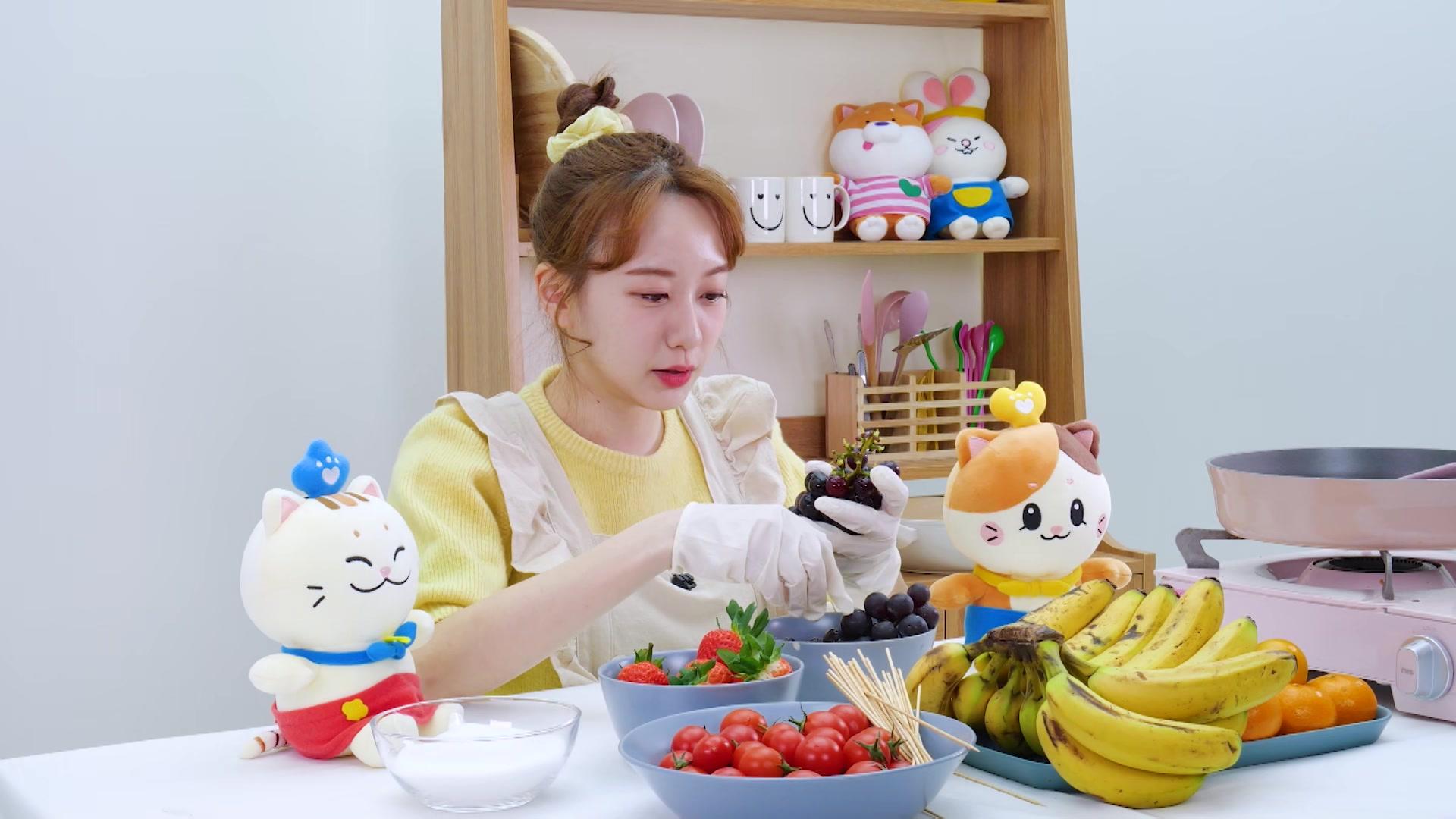 보석 같이 빛나는 반짝반짝 탕후루 만들기