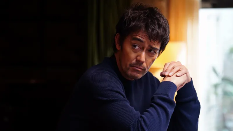 그럴 리는 없겠지만, 죽이진 않았죠?