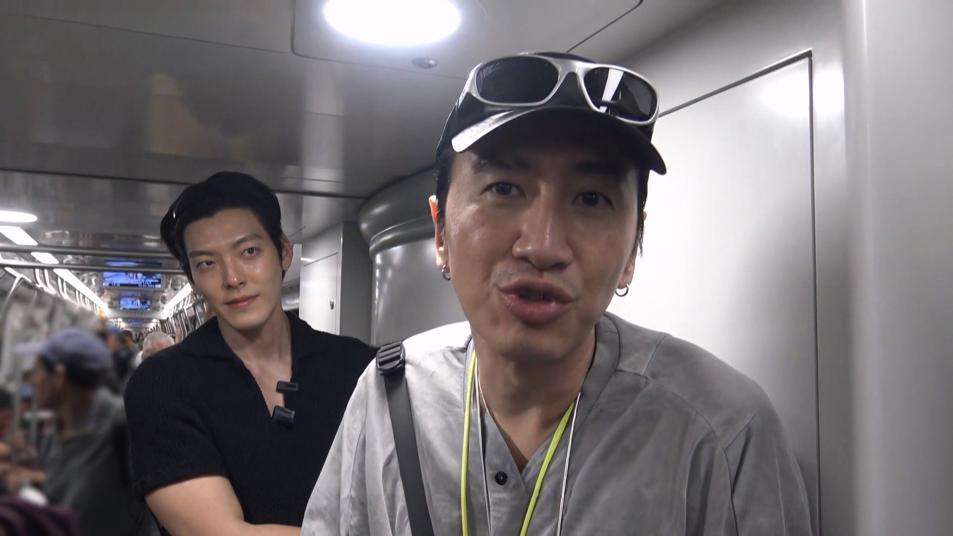 1. 콩콩팡팡 (콩 심은 데 콩 나서 웃음팡 행복팡 해외탐방) | 1화