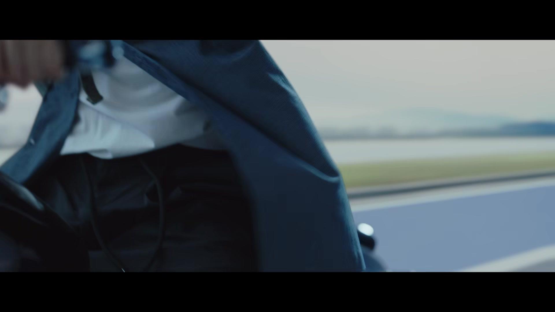 게임 속 세상으로