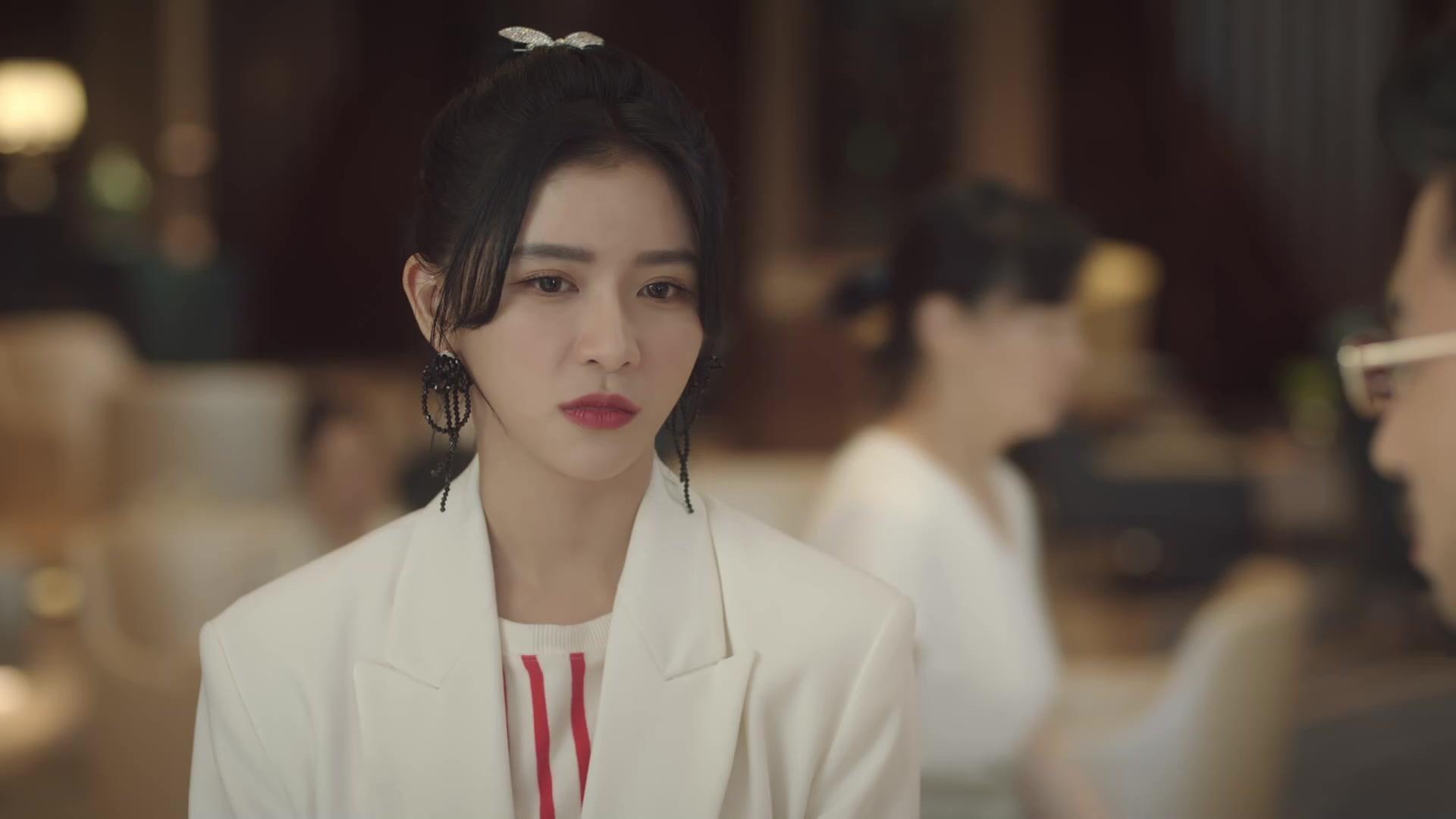 의문의 재회